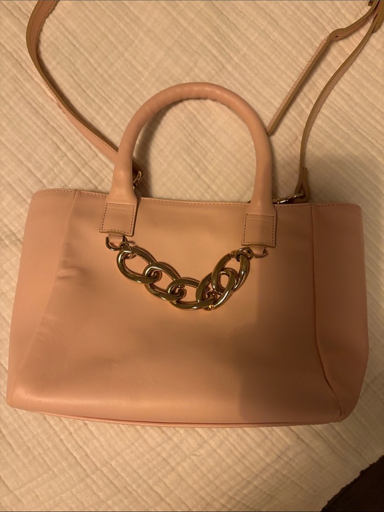 L'INTERVALLE Handbags - Genuine leather Pink Tote Bag with Gold Chain Accent